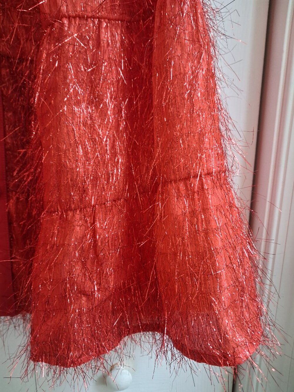 NWOT QUEEN OF SPARKLES Red Tinsel Sequin Poof Sleeve Mini Dress sz M - Picture 6 of 11
